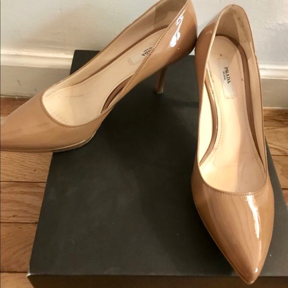 Authentic Prada patent leather kitten heels - Picture 6 of 8